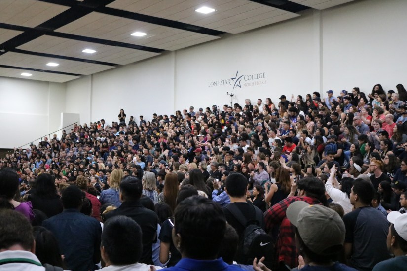 Howler Camera 2 Imports 284